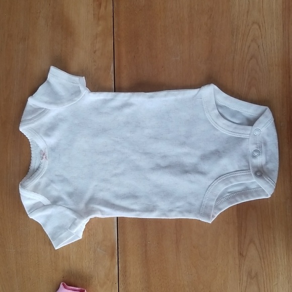 0-3 Month Girls Bundle - Picture 4 of 9